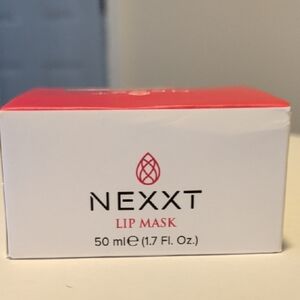 Nexx Lip Mask - Hyaluronic Acid, Shea Butter, Vitamin E